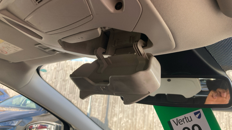 Ford Kuga 1.5 TDCi Titanium Edition 5dr 2WD Diesel Estate